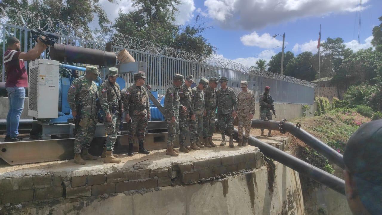 En visita a Dajabón Autoridades militares garantizan la frontera está segura 2