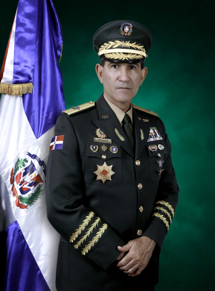 Foto Oficial Tte General Carlos L. Diaz Morfa (1)