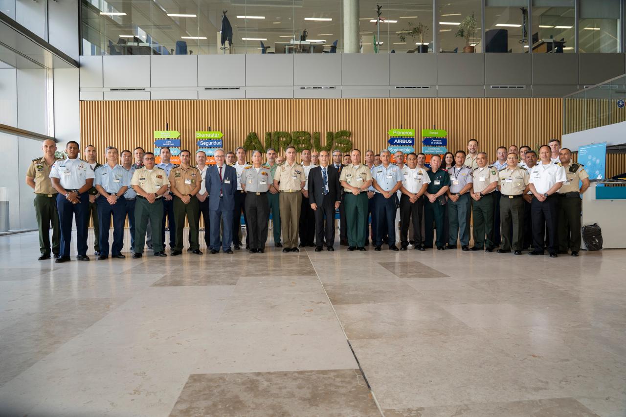 Oficiales Fuerza Aérea RD participan en curso de Altos Estudios Estratégicos en Madrid 6