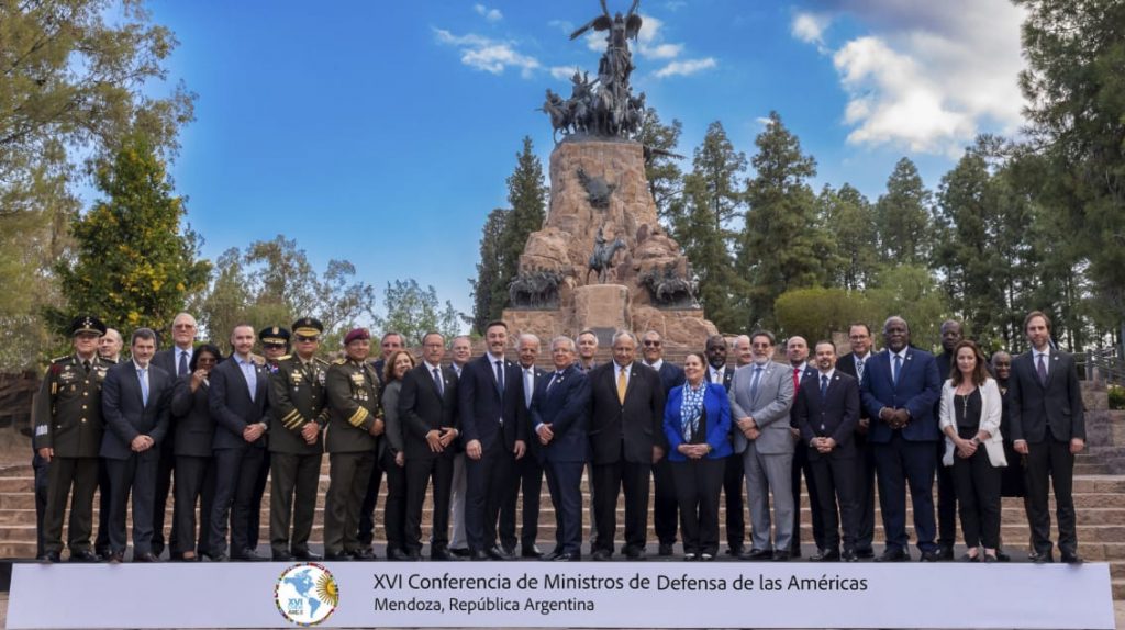 Ministro de Defensa de RD participó en Conferencia de Ministros de Las Américas en Argentina 5