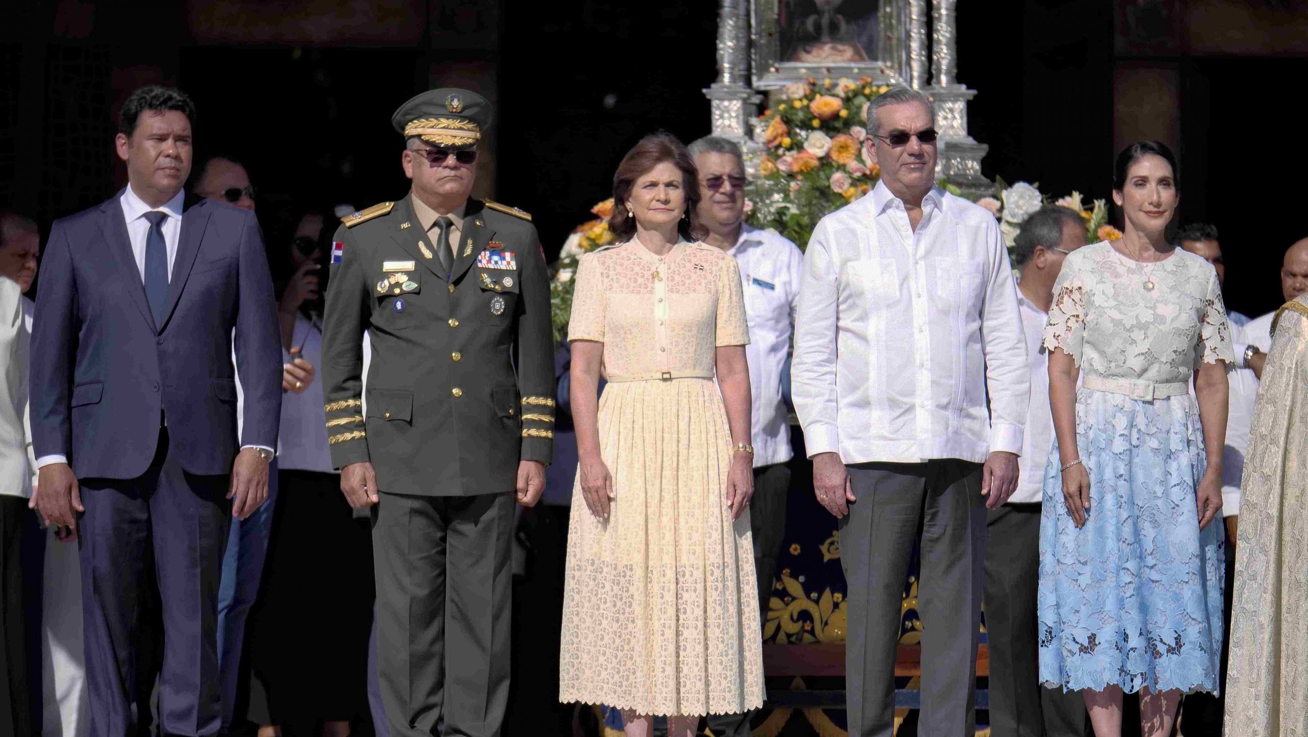 En Higüey Ministro de Defensa participa de misa por el Día de la Virgen de la Altagracia 6