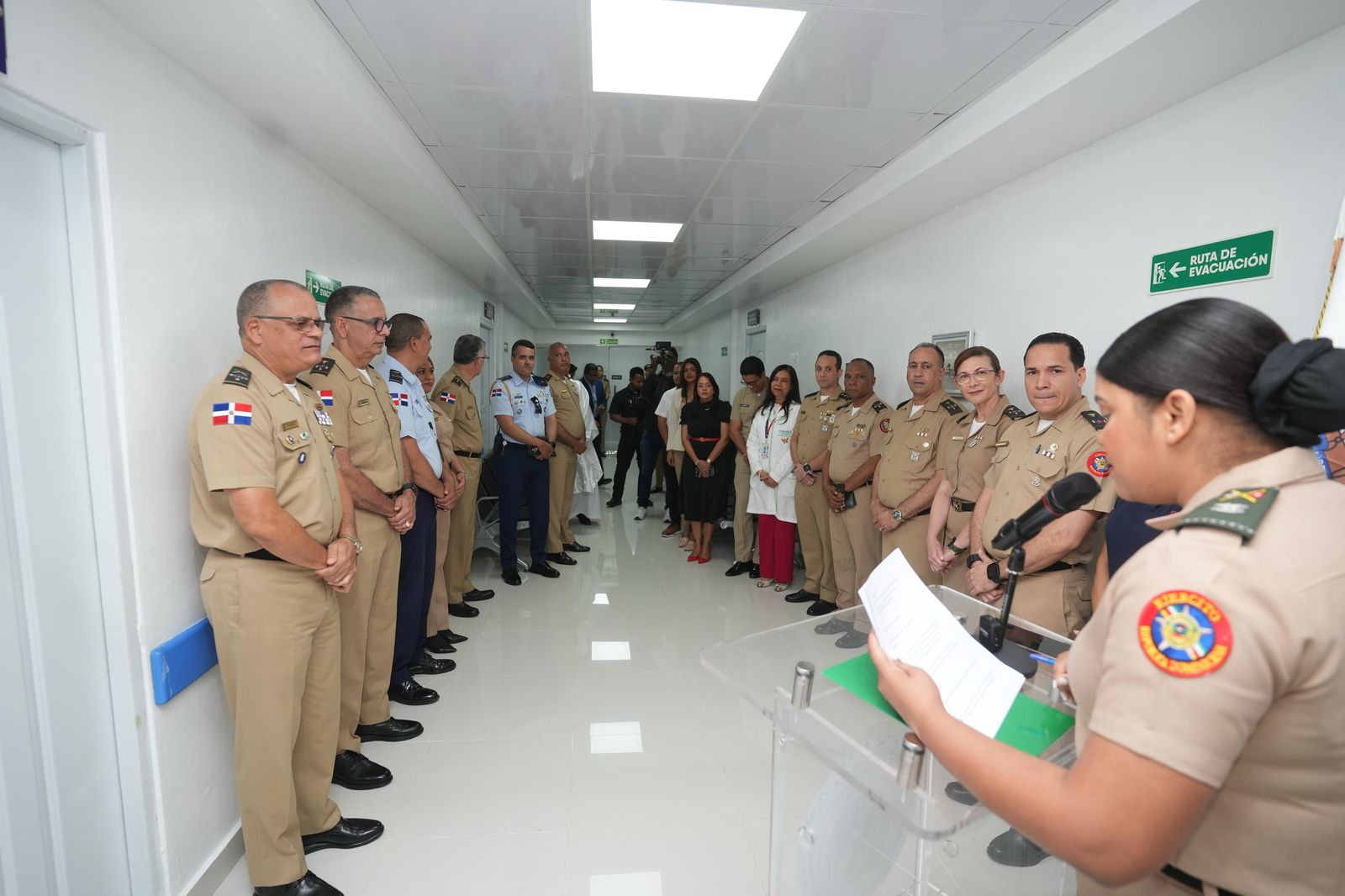 Inauguran área de gastroenterología y equipo de tomografía en Hospital Universitario Docente Central FF.AA. 3