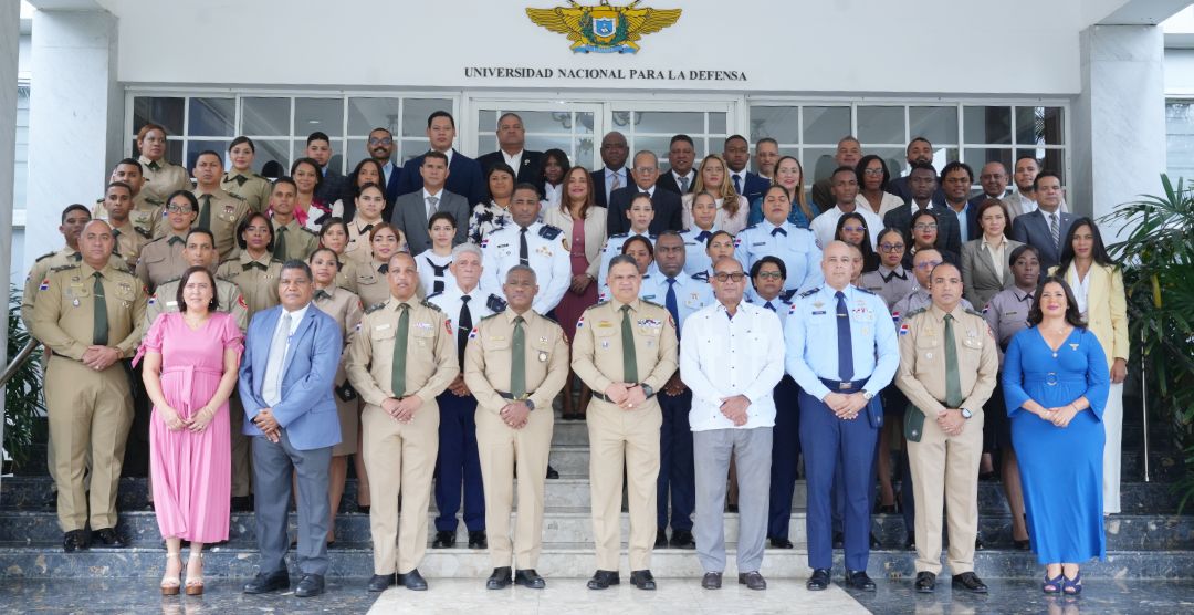 En el Ministerio de Defensa culmina con éxito II Diplomado de Comunicación Estratégica para la Defensa y Seguridad Nacional 7