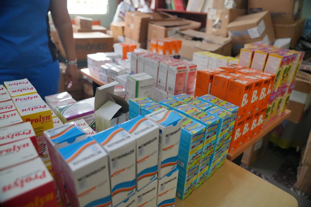 Ministerio de Defensa realiza operativo médico en Duvergé en beneficio de miles de residentes 4