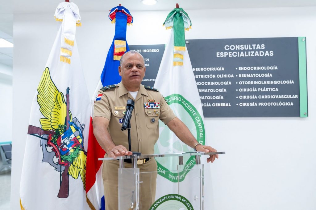 Ministro de defensa encabeza inauguración de modernas áreas médicas en el hospital central de las fuerzas armadas 4