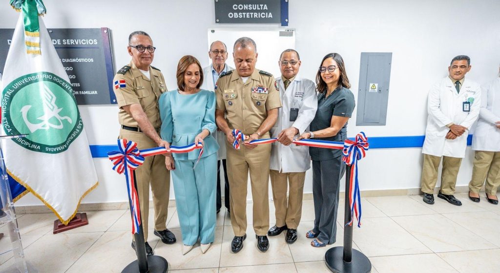 Hospital Universitario Docente Central de las Fuerzas Armadas inaugura moderna área de Ginecología y Obstetricia 9