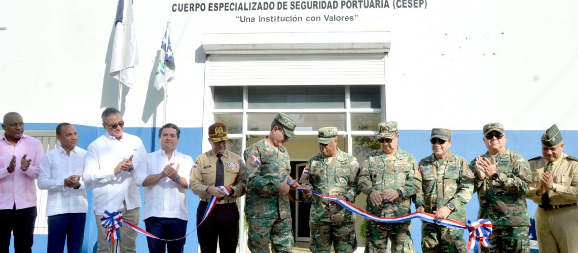 CESEP inaugura nuevo cuartel en el puerto de Haina margen occidental 8