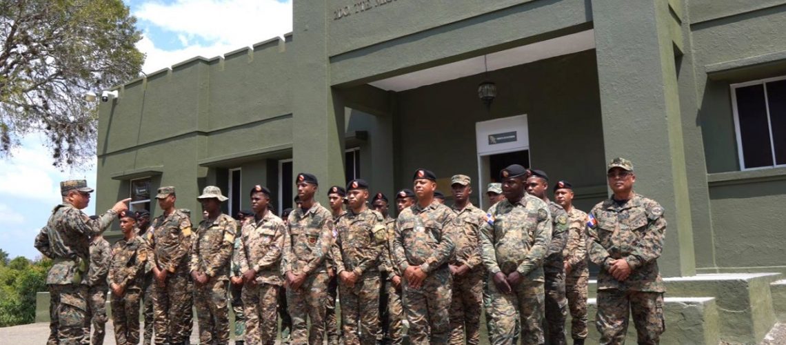 Comandante del Ejército supervisa labores de vigilancia y control en frontera sur y noroeste con Haití 7