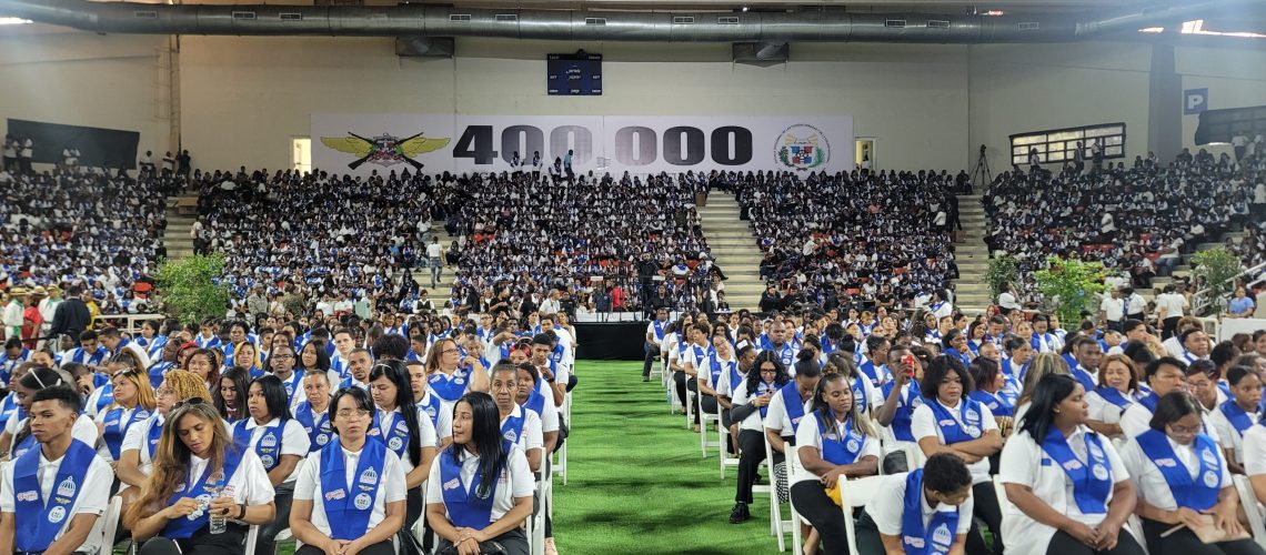 Gradúan a más de 5 mil nuevos técnicos en diversas especialidades en el Gran Santo Domingo 3