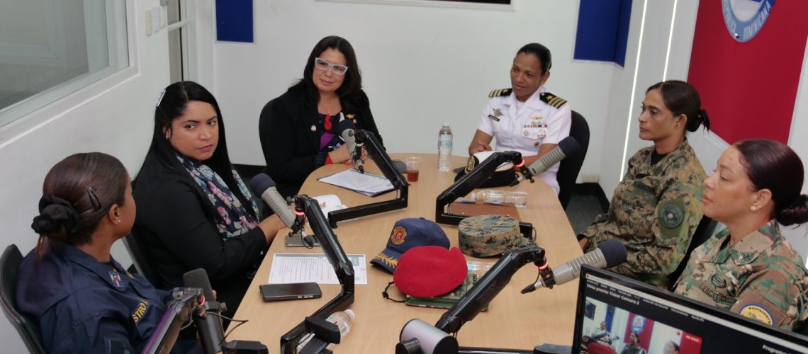 Las Mujeres Militares en las Fuerzas Armadas Líderes con un Rol Impecable 6