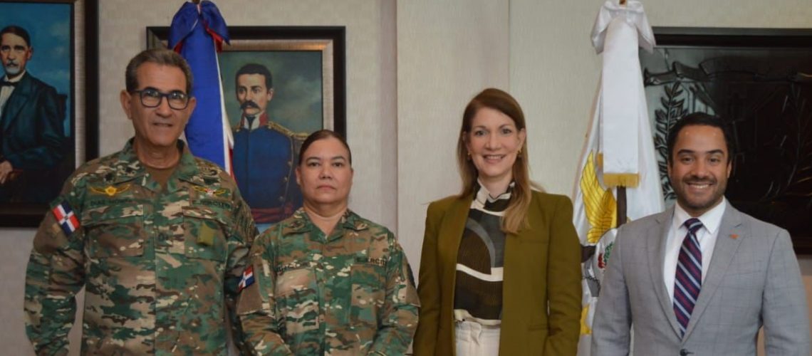 Ministerio de Defensa y BANDEX fortalecen lazos de cooperación 1
