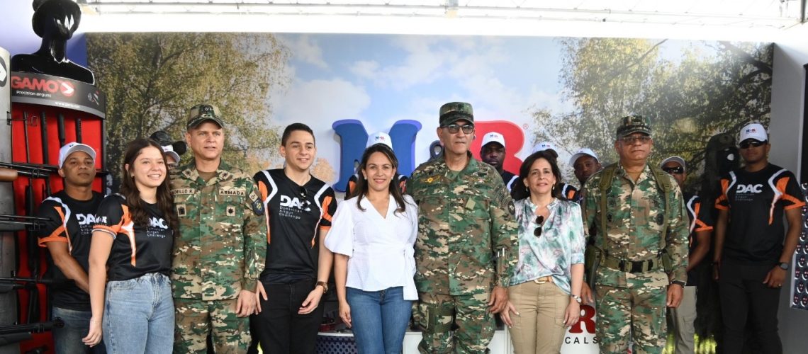 Ministro de Defensa participa en la apertura del evento Dominican Airgun Challenge 6