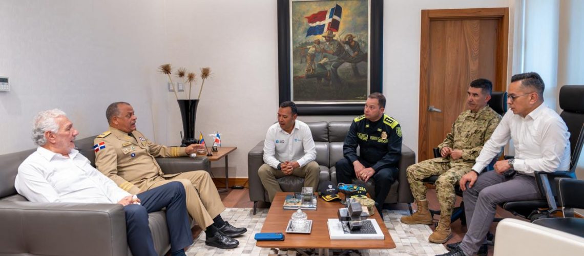 Ministros de Defensa de República Dominicana y Colombia reafirman lazos estratégicos en materia de seguridad y cooperación 1