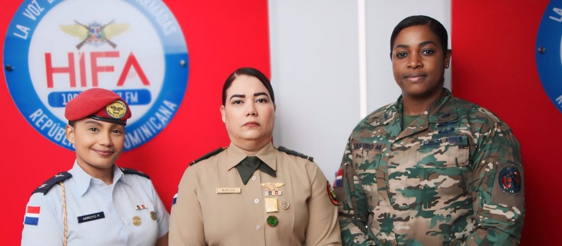 Mujeres militares se destacan por honorable desempeño de sus funciones en FFAA 2