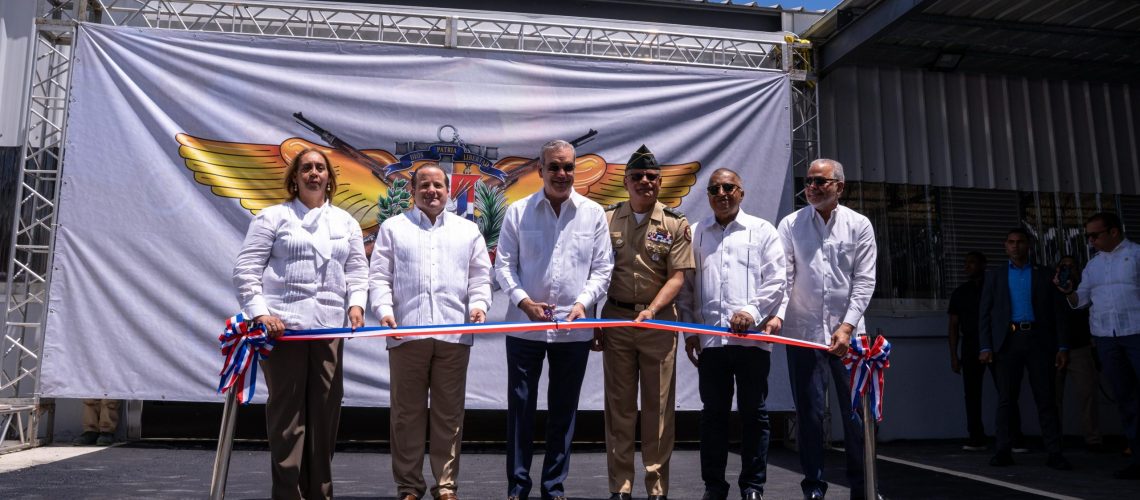 Presidente Abinader inaugura moderna planta de ensamblaje de vehículos en San Cristóbal 20