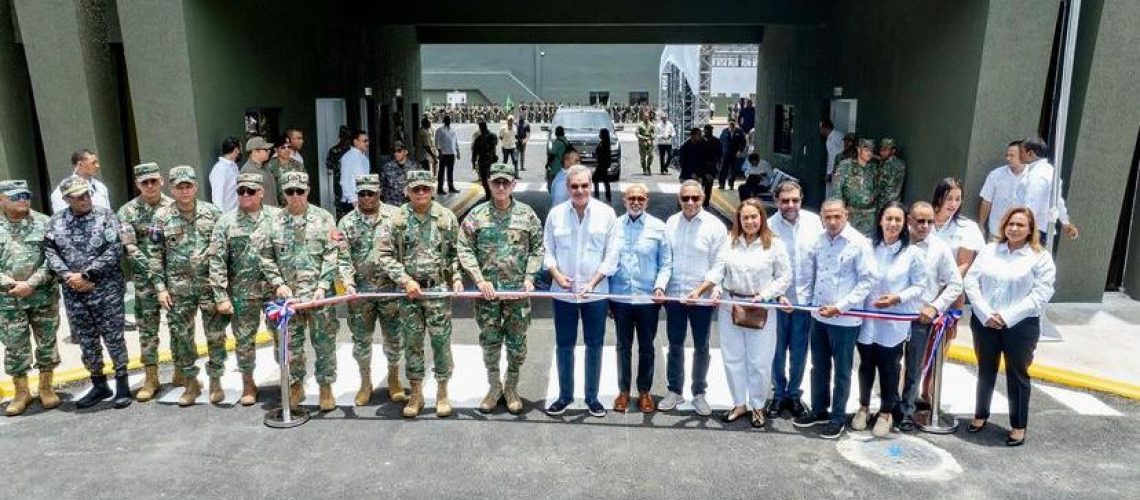 Presidente Luis Abinader Inaugura instalaciones de la 7ma. Brigada de Infantería del Ejército en San Francisco de Macorís 1