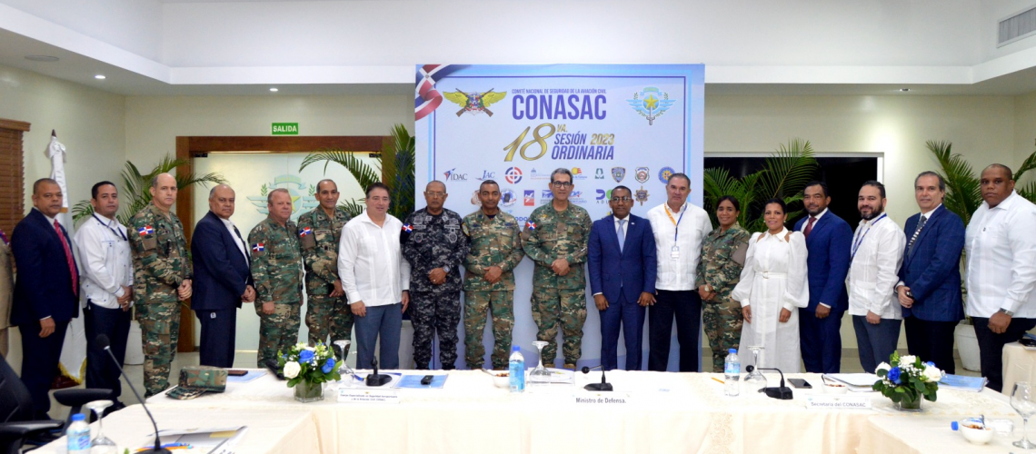 Presidida por el Ministro de Defensa, concluye con éxito la Décima Octava Sesión del CONASAC en la sede principal del CESAC 1