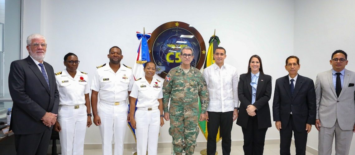 RD y Jamaica firman convenios para defensa de espacios aéreos y marítimos 7