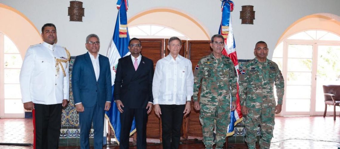 República Dominicana y Reino Unido firman declaración de intención para cooperación en materia de defensa, seguridad y gestión de crisis 1