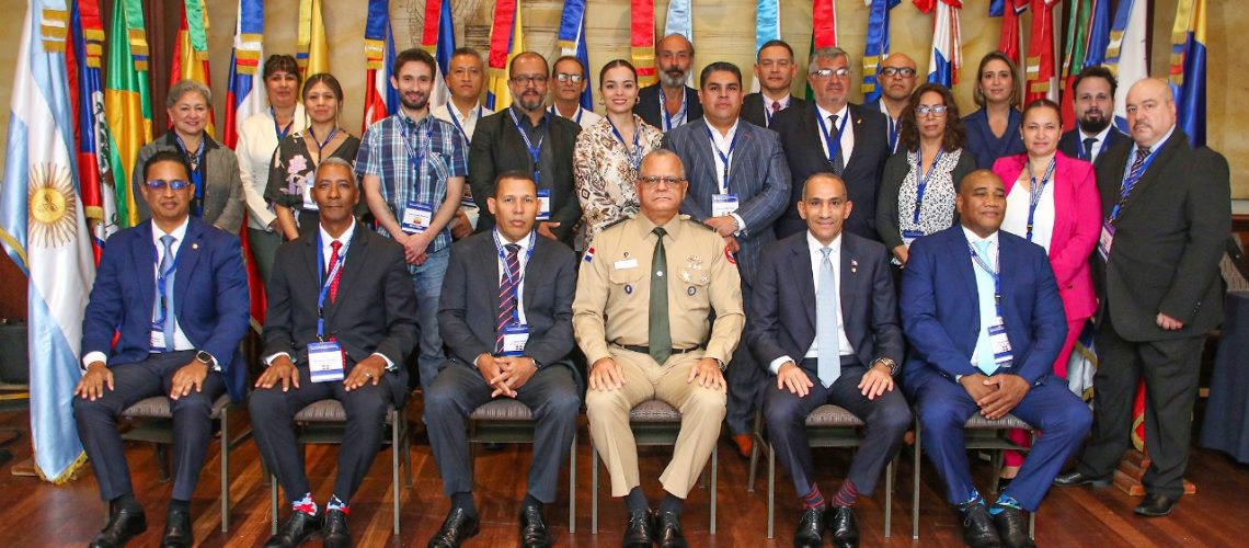 VIII Foro Iberoamericano de las Escuelas de Inteligencias 1